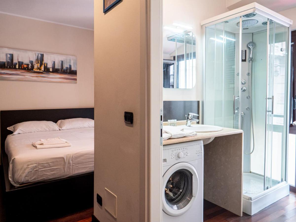 The Best Rent - Modern Duomo Apartment ميلان المظهر الخارجي الصورة